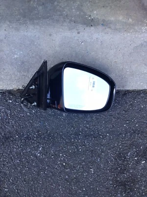 Infiniti EX35 EX37 Side View Mirror W/ Camera (Right Side )GENUINE OEM | 08-12 - Image 1 of 4
