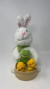 Hallmark Peluche Animado Cantando Conejo Conejo con Pollitos y Rana en el Hop VIDEO - Imagen 1 de 6