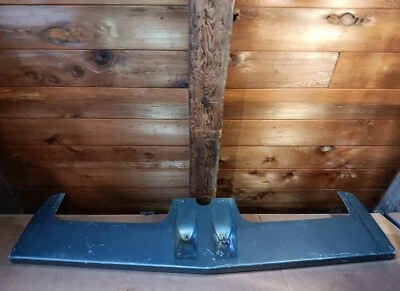 Lund Visor, Fits 73-79 Ford Truck F100 F150 F250 F350 Foto 1 de 4