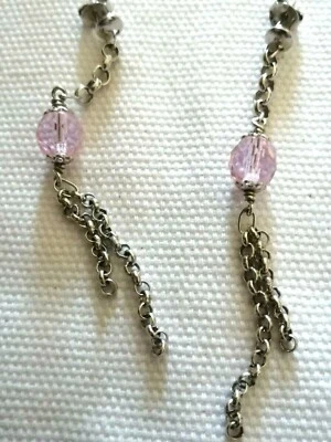 Orecchini da donna argentati pendente con perline rosa per lobi forati - Immagine 1 di 4