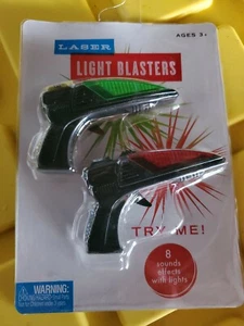 Mini blásters de luz láser de 5 un. - 8 efectos de sonido y luces integradas - Imagen 1 de 1