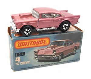 Matchbox Superfast #4 ´57 Chevy Chevrolet light purple. England Lesney. Box
