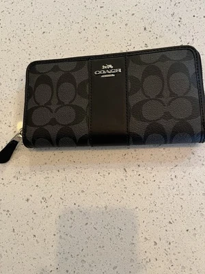 Carteira COACH longa com zíper ao redor assinatura preta/carvão tomada C4452 F/S JP NOVA SEM ETIQUETAS - Imagem 1 de 4