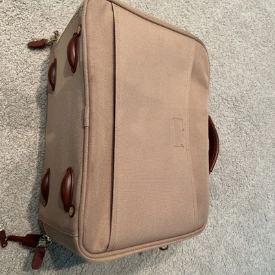 Bolsa satchel cosmética couro marrom e marrom Bric's Bagagem pequena de mão - Imagem 1 de 4