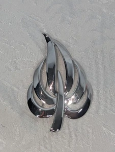 Vintage Napier 3" silberfarbene Blatt Brosche Anstecknadel signiert - Bild 1 von 5