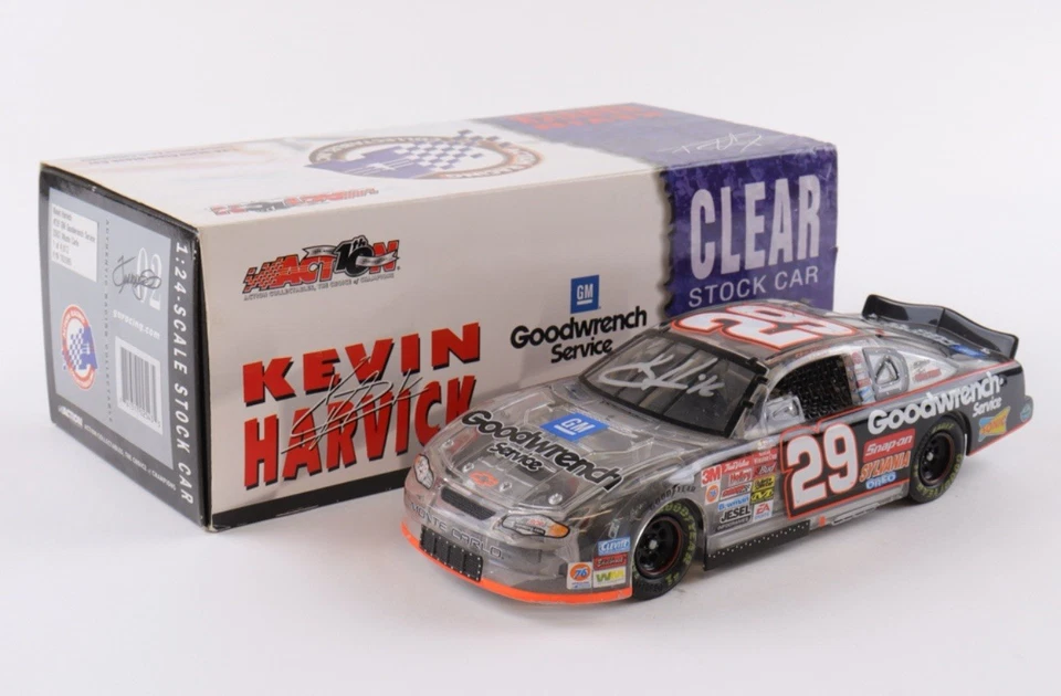Kevin Harvick Firmado 2002 NASCAR #29 GM Goodwrench Service - Transparente - 1:24 (PA) Foto 1 de 4