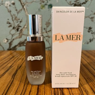La Mer The Soft Fluid Long Wear Foundation Shade 420 Terra 1 oz. 30 ml - Image 1 of 4
