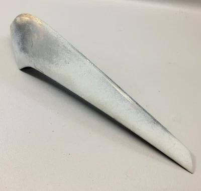 Sección de extremo de alerón trasero exterior Camaro Driver LH para alerones sin tercer freno 82-92 Foto 1 de 3