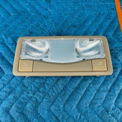 07-10 TOYOTA AVALON XL Overhead Console Dome Map Light Reading Lamp OEM ivory - Image 1 of 4