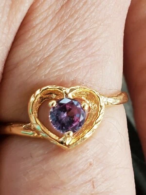 Alexandrite Labcreated Round Cut Heart Shaped Ring 10kt Solid Yellow Gold  - Image 1 of 4