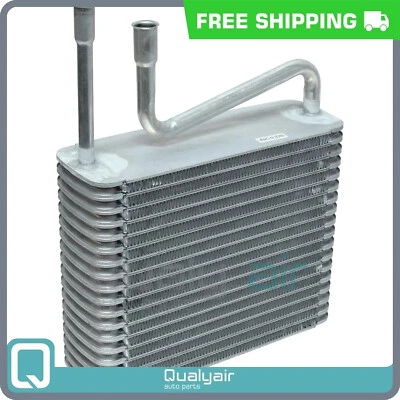 Evaporador AC para 80-85 Ford L800 V8 6.1L 7.0L / 81-88 L8000 V8 9.1L 10.4L - Imagem 1 de 4