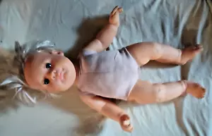 Vintage 1986 Hasbro Real Baby Doll Blonde Hair Blue Eyes ~ J Turner 18" Doll - Picture 1 of 12