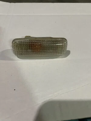 MERCEDES BENZ ML230 ML320 ML430 W163 1638200121 SIDE MARKER LAMP - Image 1 of 4