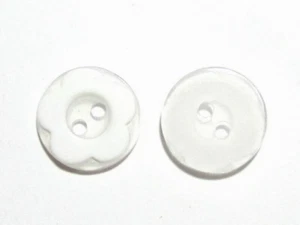 20 Knöpfe weiß  12 mm Kunststoff  Blume - Bild 1 von 3