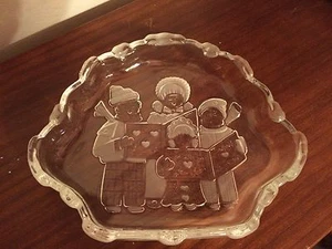 Mikasa Christmas Carolers Clear Glass Sweet Dish - Picture 1 of 12