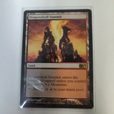 x1 Dragonskull Summit M12 - Magic the Gathering
