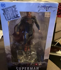 New Open Box RARE 2018 DC GALLERY Diamond Select Justice League SUPERMAN Figure - Picture 1 of 8