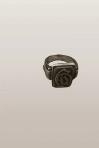 Vintage 900er Silberring mit Monogramm – Punziert „900 W.H.“ – 17g Herrenring - Bild 1 von 3