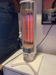 VTG Large Presto Quartz Floor Tower Heater Twin Tube TESTED White - Picture 1 of 8