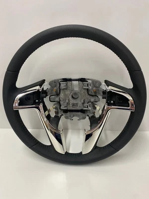 Genuine Holden VE Commodore WM Statesman  Leather Steering Wheel - Image 1 of 2