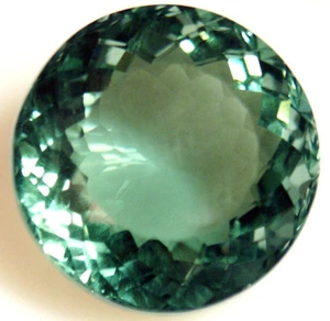Quarzo coltivato verde tondo 25,7 cts 20 mm - Foto 1 di 1