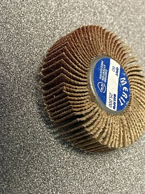 RUEDA ALETA VÁSTAGO ROSCADO 2" X 1/2" X 1/4-20, 60G, MÉRITO, 25.000 RPM MÁX., NUEVO Foto 1 de 2