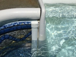 Swimming Pool white step caps, Cap Plugs #VRF-750X1125-16 4Pack - Picture 1 of 4