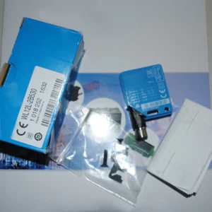 Photoelectric Switch Sensor 1018252 WL12L-2B530 for SICK - Picture 1 of 2