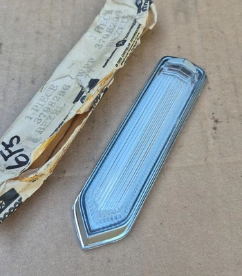 1975-1979 Chrysler Cordoba NOS MoPar Center Pillar OPERA LAMP LENS & BEZEL - Image 1 of 3