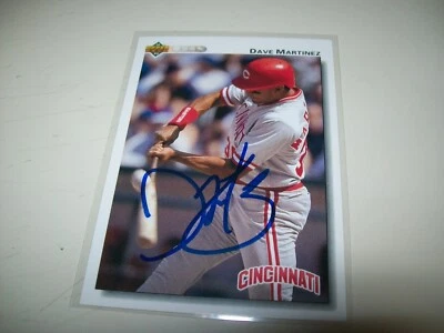 1992 UPPER DECK DAVE MARTINEZ AUTOGRAPH SIGNED AUTO #784 CINCINNATI REDS - Image 1 of 2