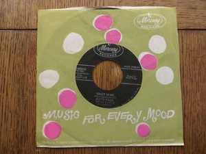 Patti Page – Trust In Me - 1958 - Mercury 71400X45 7" Single VG+/Generic - Picture 1 of 4