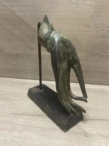 Mano di Buddha in bronzo dalla forma elegante - Foto 1 di 6