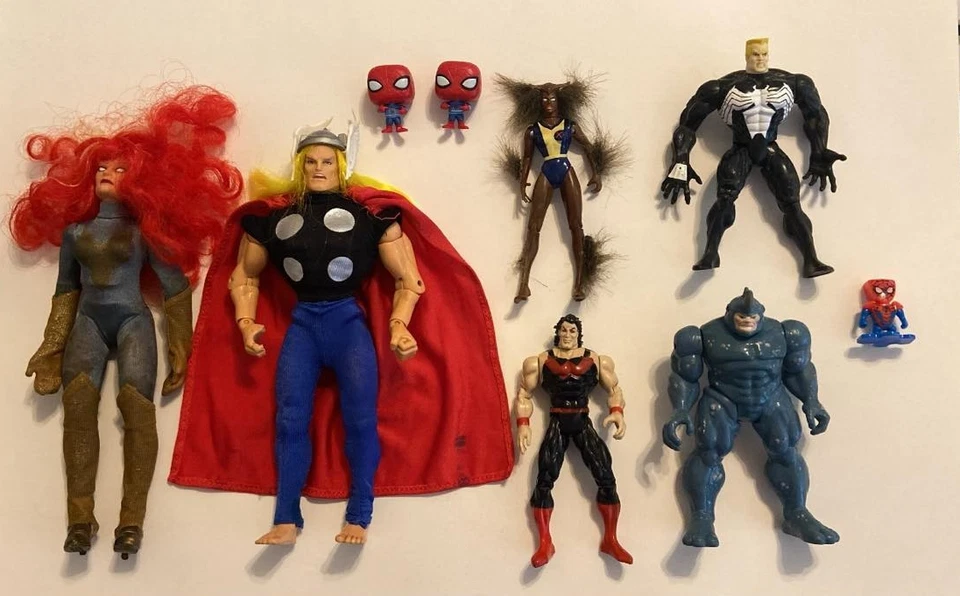 8 figuras de acción de Marvel Comics Foto 1 de 1
