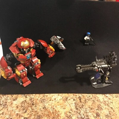 LEGO Marvel Super Heroes 2018 The Hulkbuster Smash-Up (76104) - Image 1 of 4