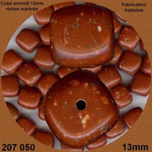 207050 *** 10 CUBES acrylique marbrée ROUILLE-BRIQUE 13mm - Picture 1 of 2