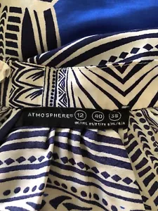 Atmosphere Long skirt Blue Black White Geometric Tribal pattern Size: 12 - Picture 1 of 4