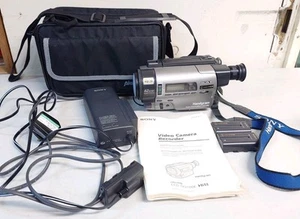 Sony Handycam CCD-TR3100E Handheld Camcorder Video Hi-8 Tape CCD Tested - Picture 1 of 8