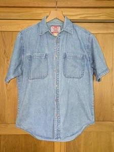 Levi's Vintage Ladies Short Sleeve Denim Shirt Size 16-18 - Picture 1 of 7