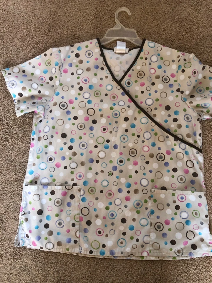 Círculos multicoloridos de esfoliante de enfermeira - Imagem 1 de 1