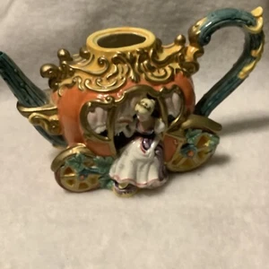 Vintage 1995 Fitz and Floyd Cinderella Pumpkin Ceramic Teapot - Picture 1 of 5