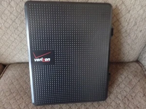 Verizon D-Cell Battery Holder With Adapter Cord - New - Picture 1 of 4