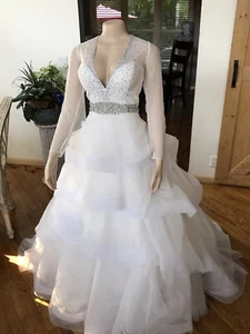 VICTOR HARPER STYLE VH1218 Bridal Gown Wedding Dress Size 10 New W Tags - Picture 1 of 12