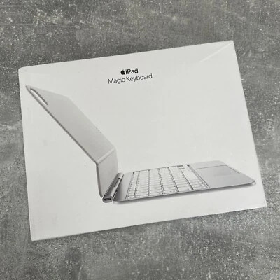 GENUINE APPLE IPAD PRO 11” M4 2024 MAGIC KEYBOARD CASE WHITE ORIGINAL MWR03B/A - Image 1 of 4