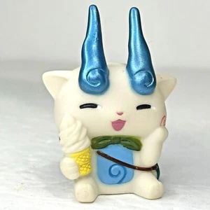 2016 Yokai Watch Finger Puppet 2" Komasan w/ Ice Cream Figure Yo-Kai Bandai - Picture 1 of 3