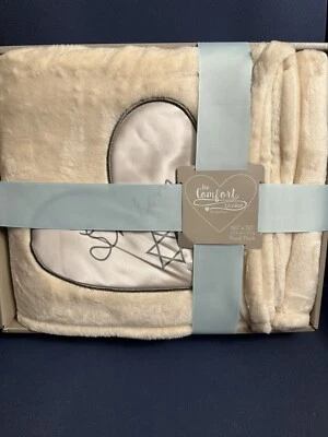 Shalom 50 x 60 Royal Plush Blanket 100% Polyester The Comfort Blanket - Image 1 of 3