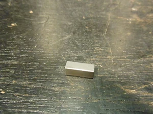 1976 YAMAHA RD400C RD 400 C RD400 DRIVE TRAIN GEAR WOODRUFF KEY - Picture 1 of 3