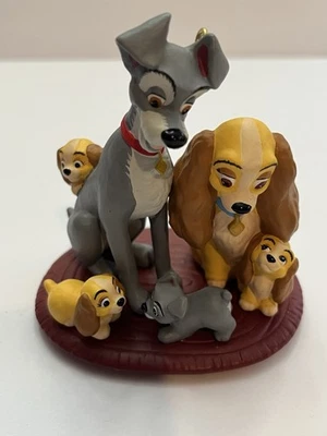 Walt Disney's Lady and the Tramp 1999 "The Family Portrait" adorno de Navidad Foto 1 de 4