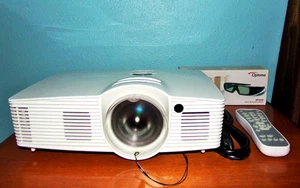 Proyector OPTOMA GT1080 DLP casi como nuevo 956 horas totales ¡BONITA imagen! - Imagen 1 de 17
