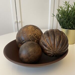 3 Solid Wood Carved Rustic Carpet Balls Decorative Treen Globes in Ceramic Bowl