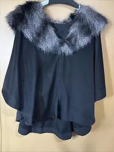 A Adrienne Landau Black Blue Faux Fur Removable Collar Cape, Poncho XL/1X - Picture 1 of 13